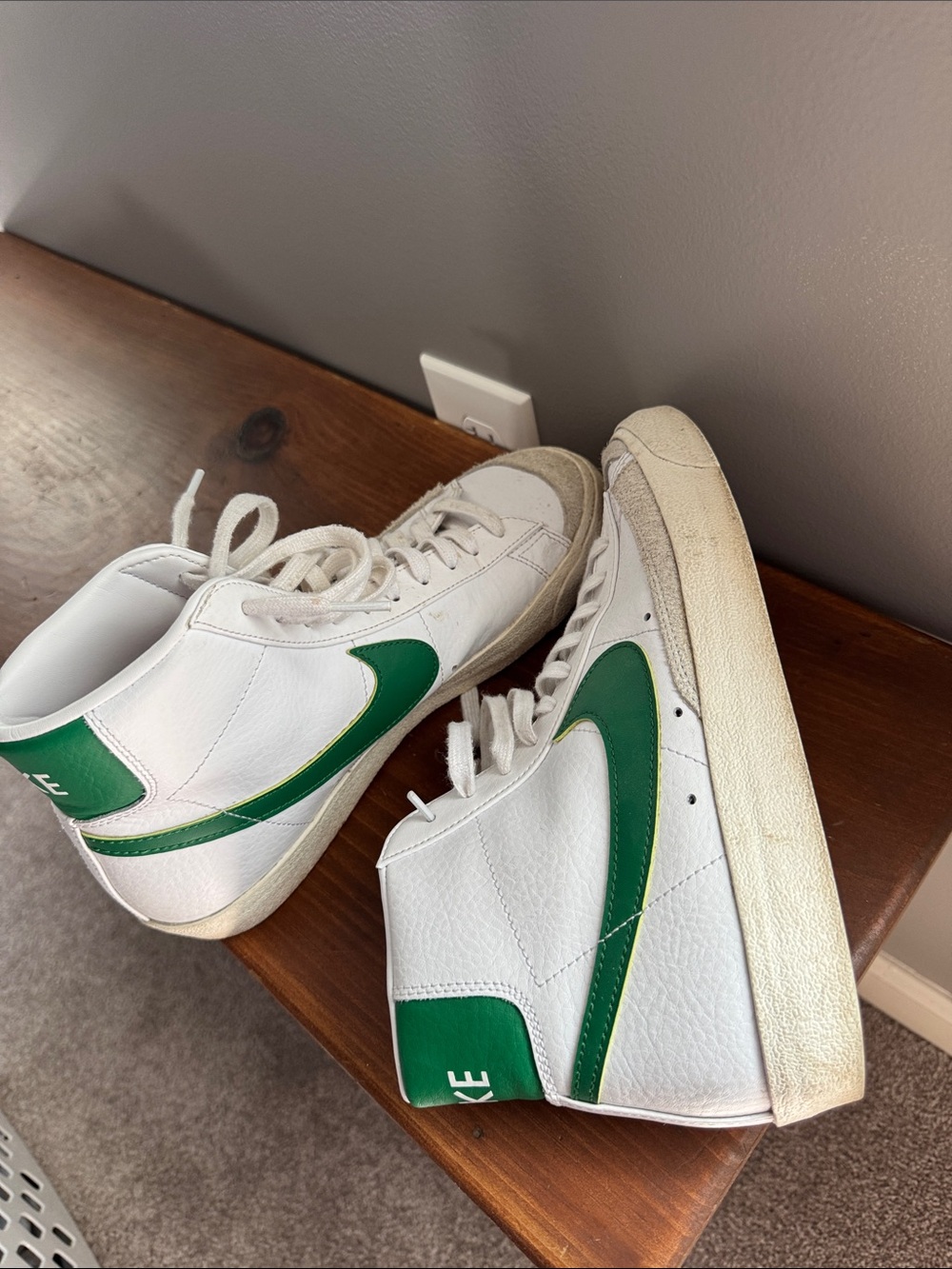 Nike White and Green Mid-Top Leather Sneakers